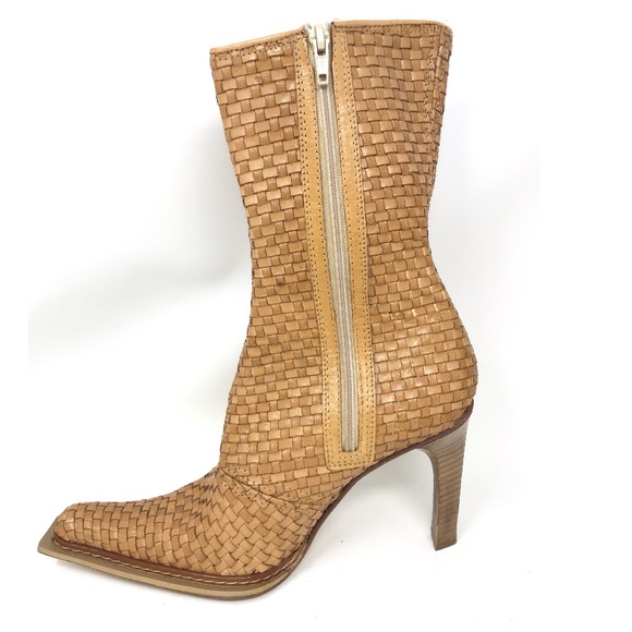 D & V Leather Tan High Heel Boots Sz 7.5 SOLD🎉 - Picture 6 of 8